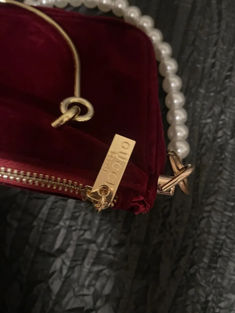 Gucci Burgundy Velvet Mini Bag with Pearl Handle and Bee Emblem - Picture 13 of 17
